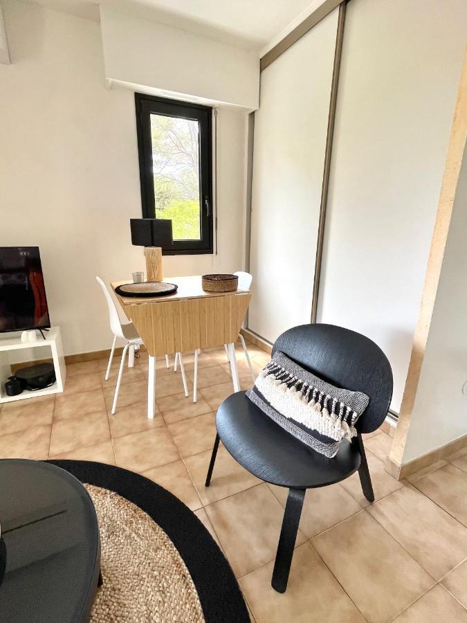Appartement Plage Et Nature Saint-Raphaël Exterior foto